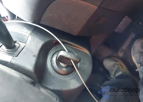 2010 Mazda Mazda3 S Sport z USA, uszkodzony, nr VIN JM1BL1S54A1102511